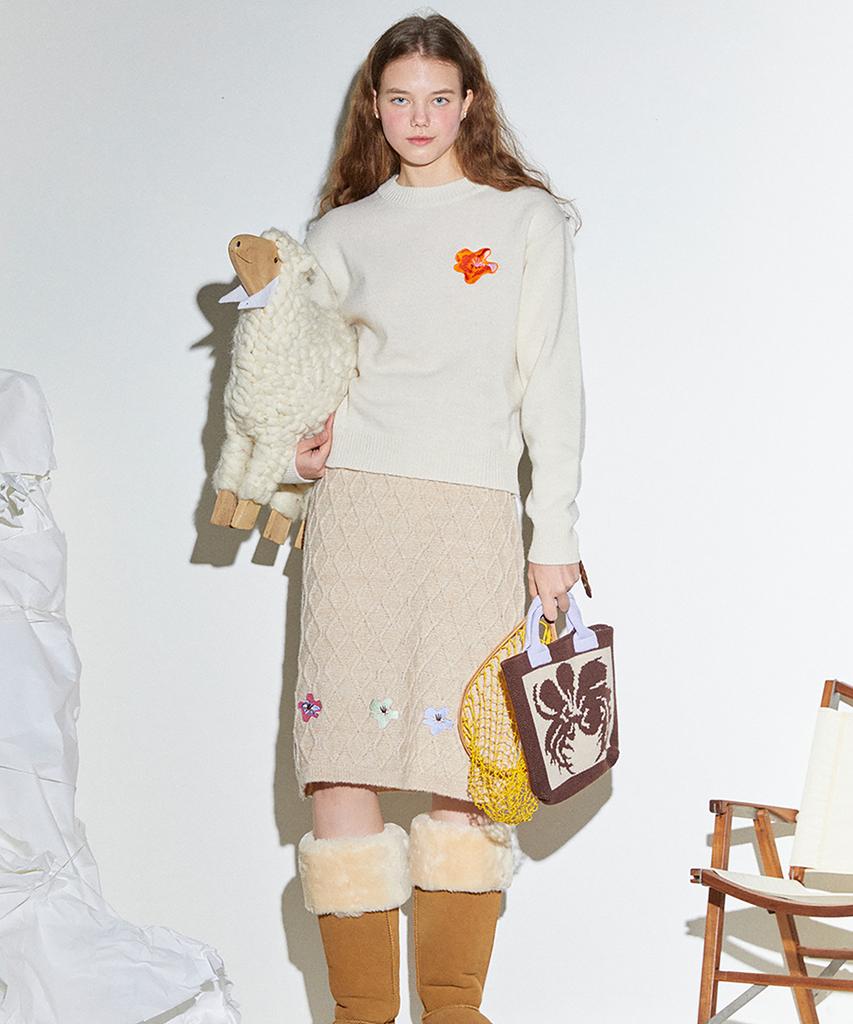 MIMICAWE 3D Poppy Lambswool Pullover/Ivory