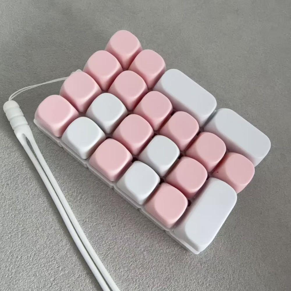 9-key 24-key Fidget Keychain Toy Stress Relief Keyboard Key Chain for Adults Kid