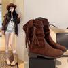 Bottes mi-mollet à talon épais et à franges en daim à bout carré style rétro pour femmes automne 2025 nouvelles bottes à franges polyvalentes à manches