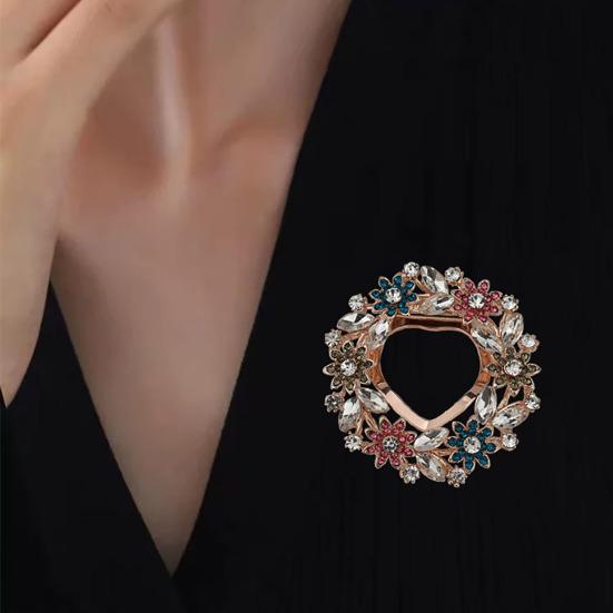 Women Scarf Fastener Sparkling Rhinestones Leaves Flower Shape Scarf Button Suits Coats Bags Scarves Badge Versatile