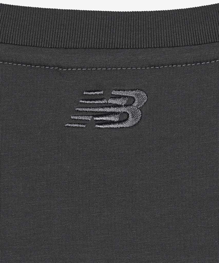 Nyuballanseu Nbneg21403 / Uni Essential Center Logo Short Sleeve T-Shirt (Charcoal)