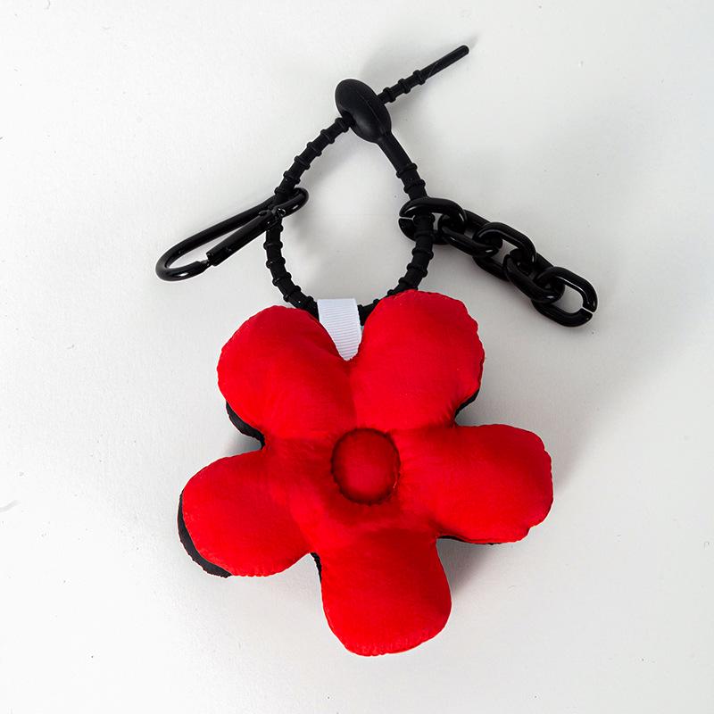 Stylish Two-Color Flower Keychain - Trendy Car Accessory & Cute Bag Charm