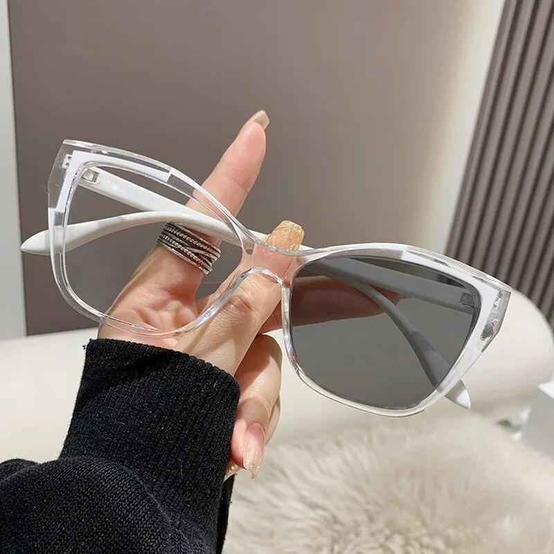 Fashion Metal Square Frame Photochromic Anti-Blue Light Glasses Retro Classic Sunglasses Vintage Men Women Outdoor Eyeglasses