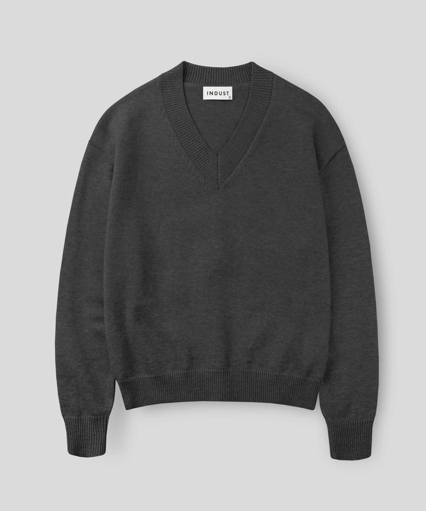 INDUST Semi-Crop V-Neck Knit_Gray