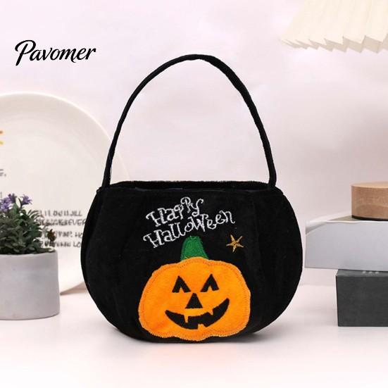 Cute Holiday Gift Bags Halloween Pumpkin Candy Bag, Cartoon Velvet Plush Treat Tote for Toddler Pouch Kids, Reusable Trick or Handbag, Party