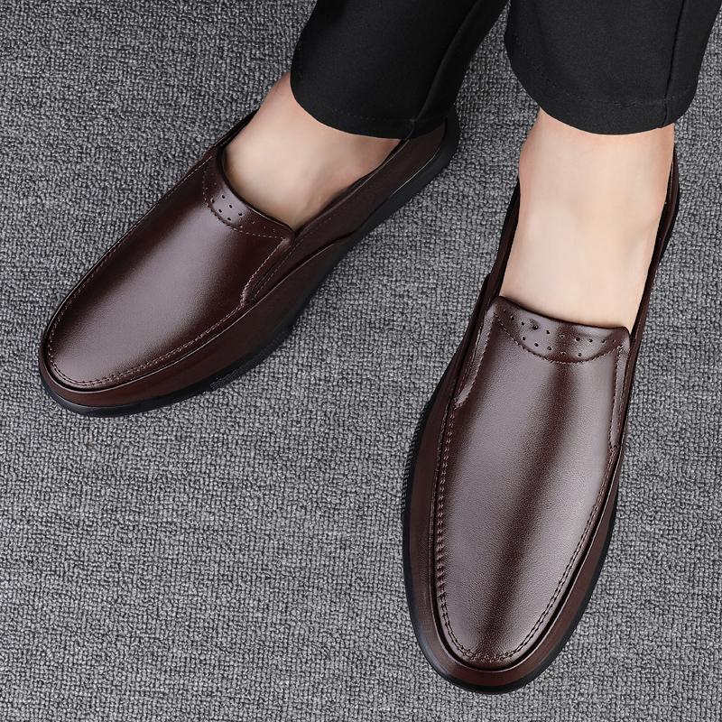 Echtes Leder Herren handgefertigte Freizeitschuhe Luxusmarke atmungsaktive Herrenschuhe Slip-on italienische Fahrschuhe