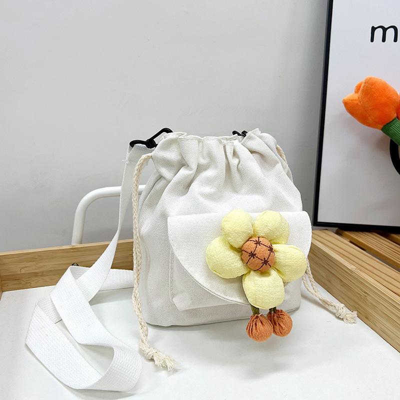 Personalized Design Flower Drawstring Messenger Bag Women's Foreign Style Canvas High Value Shoulder Bag Small Fresh Bucket Bag