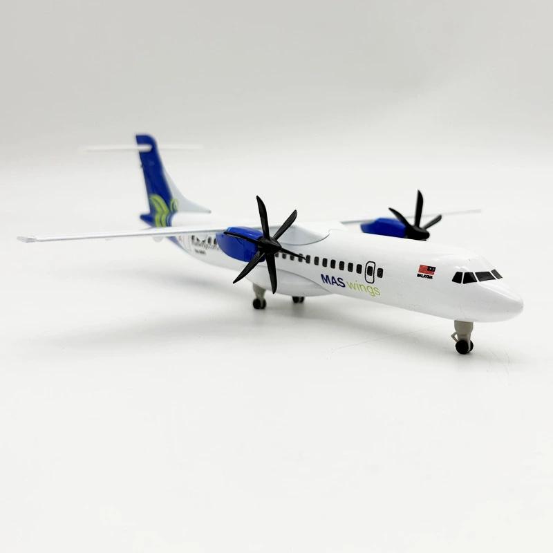 1/400 Scale Christmas Toys 20CM East Malaysia ATR Model Metal Aircraft Model for Collections Collected Gift By Aviation