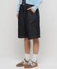 CHAMBROS Wide Non-Faded Single-Pleat Bermuda Denim Half Pants [Deep Blue Indigo]
