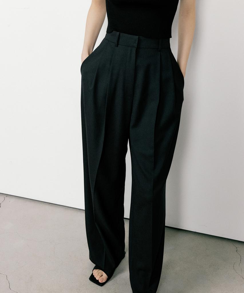 OCTETTE Two Tuck Trouser_2Color