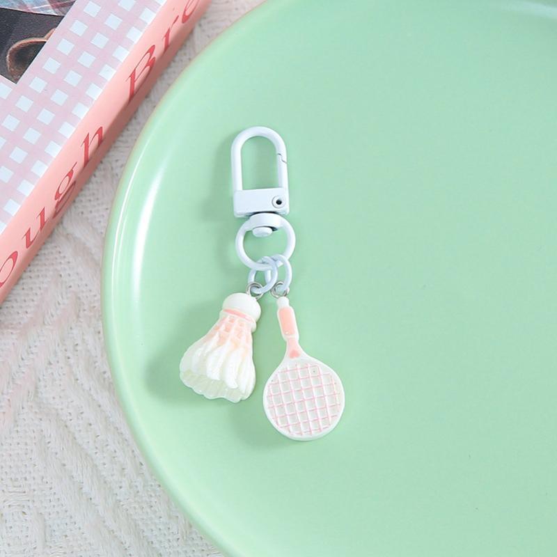 1Pcs Personality Sporty Style Key Ring Simulation Badminton Racket Keychain For Women Men Bag Pendant Souvenir Jewelry Gift