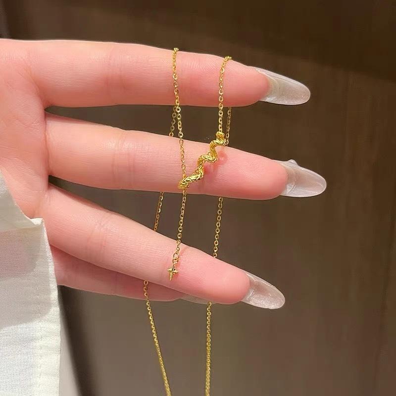 Nový módní náhrdelník s přívěskem ve tvaru hada pro ženy, trendy zlatá barva, dívčí náhrdelník choker, svatební doplňky, dárky