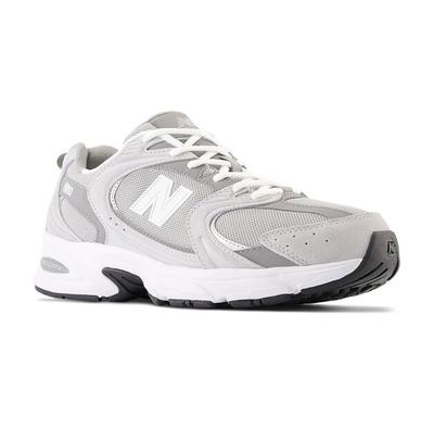 530 Sneakers