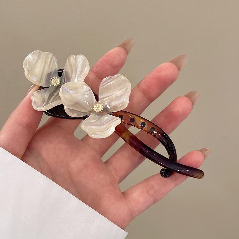 Elegant Flower Hairpin for Women Girl Simple Solid Plastic One Word Twist Clip Hairpin Shark Clip Headwear Hair Style Accessorie