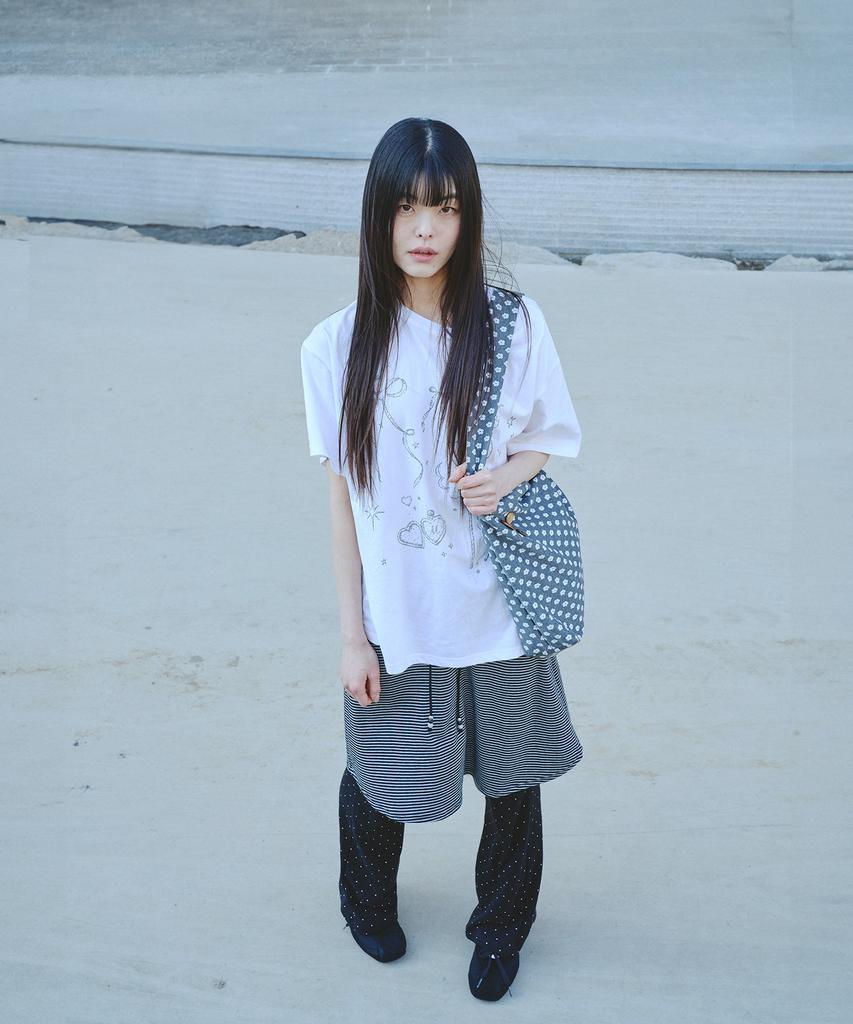 Mihebeu Lovely Charm Oversized Short Sleeve T-Shirt White