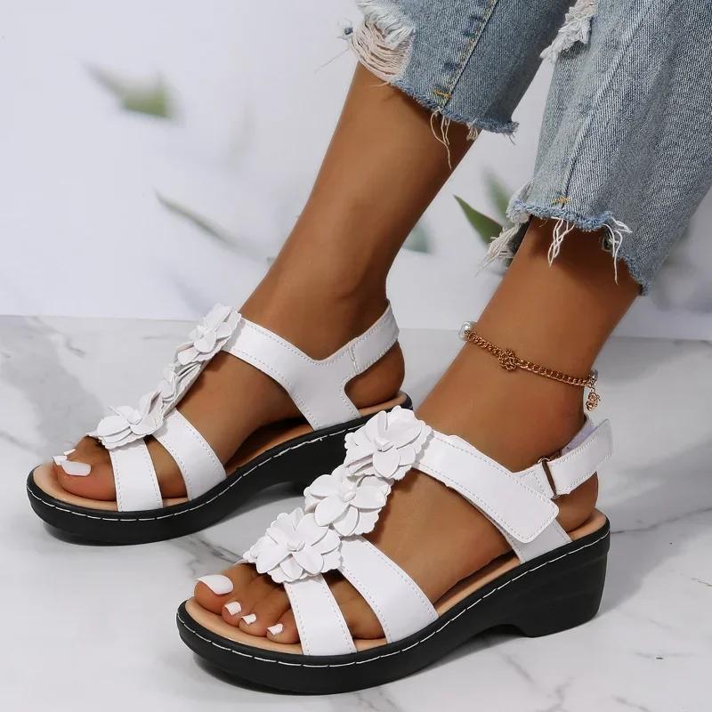 Fashion Oversized Sandals Summer Hollow Out Slope Heel Fish Mouth Flower Buckle Casual Sandals Orthopedic Sandals Comfort Woman