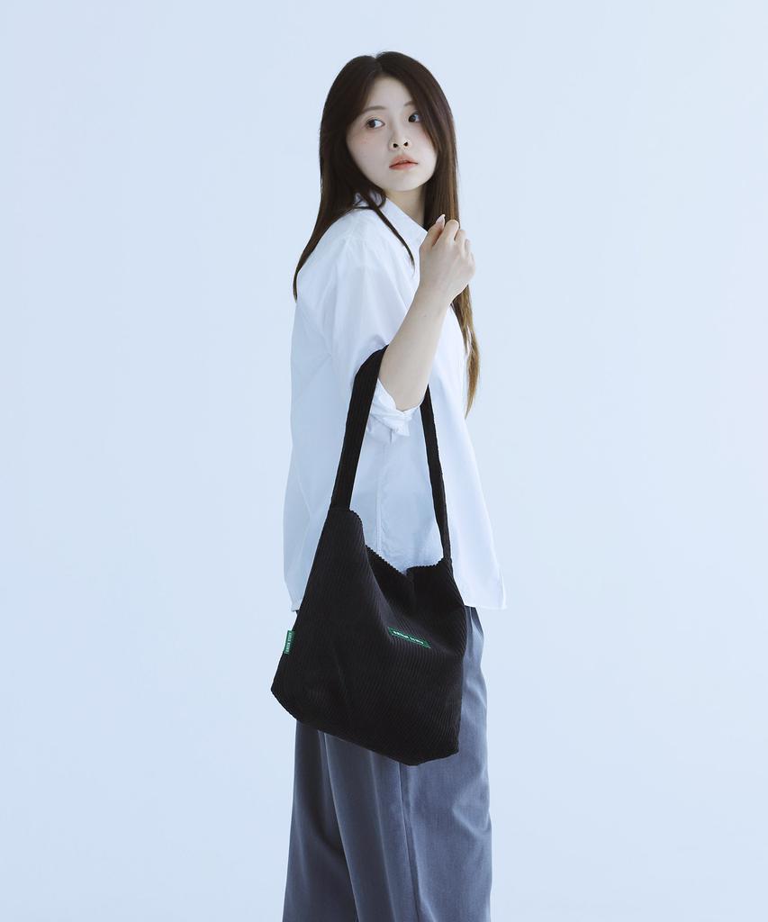 Green Stuff Simple Shopper Bag 62 Classic Corduroy - Black