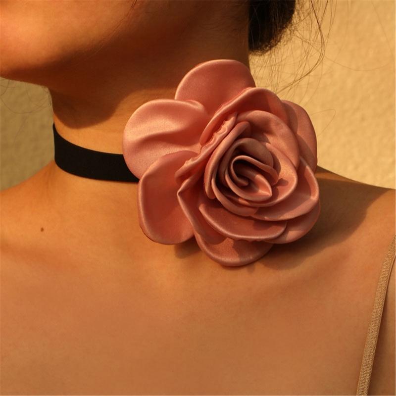Elegant Choker Neckwear Collarbone Necklace Rose Choker Women Valentines Gift