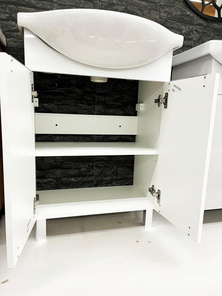 Cabinet Set with Washbasin, Faucet and Siphon, Lily