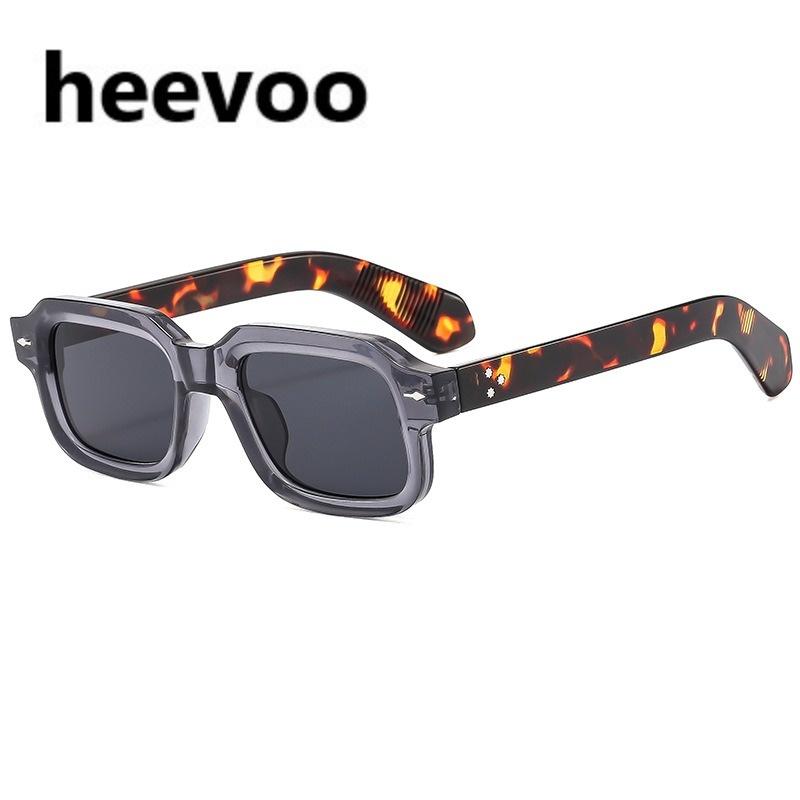 Vintage Vierkante Zonnebril Mannen Vrouwen Retro Klinknagels Rechthoekige Zonneklep UV400 Bescherming Mode Merk Brillen