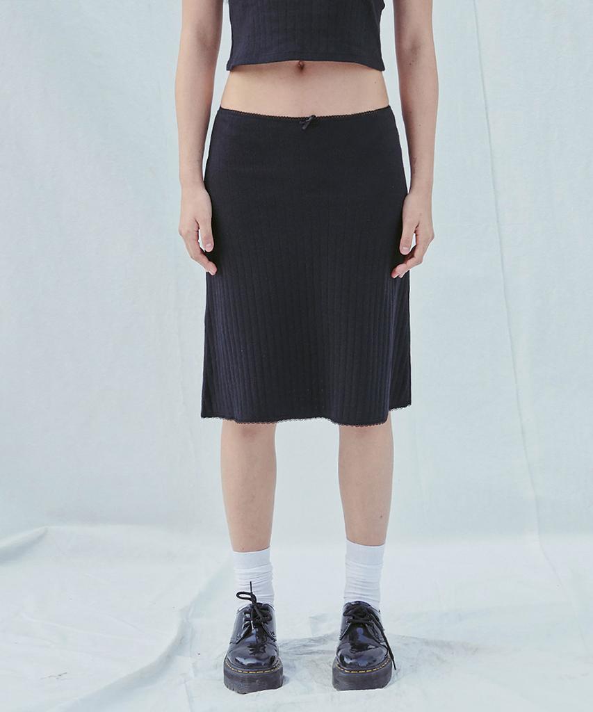 Sleepy Bear Pure Black Midiskirt