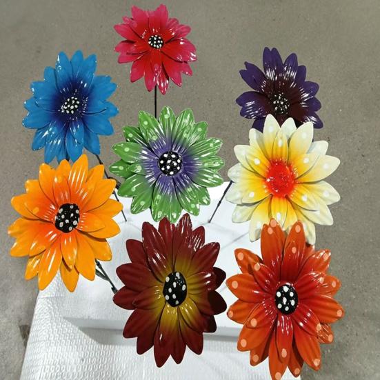 Metal Flower Garden Stake Weather-resistant Outdoor Yard Lawn Patio Pathway Realistic Iron Floral Stake Decoration Ornament