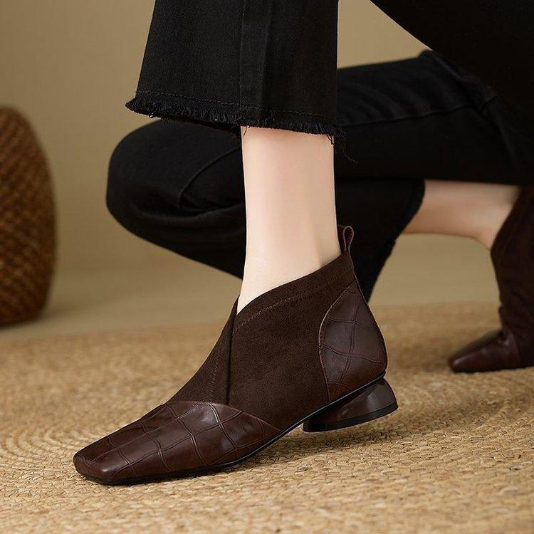 Autumn and winter and ankle boots new fashion retro thin boots thick heel low heel square head short boots French small ankle boots women's shoes