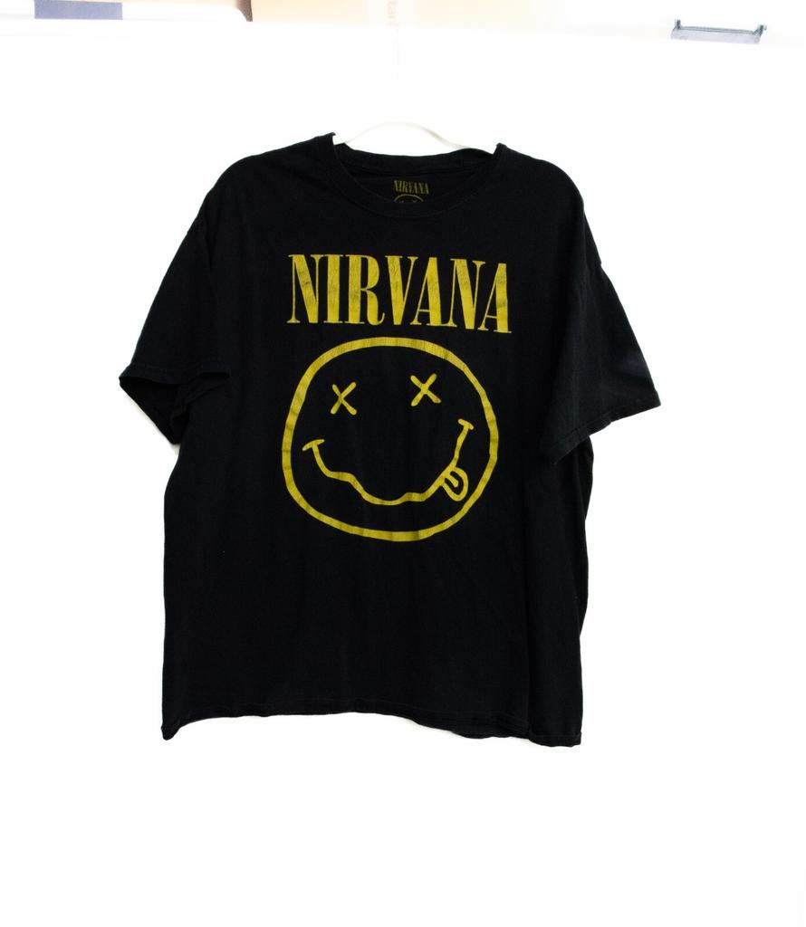 Nirvana Mens Black Yellow Cotton T-Shirt Smiley Graphic Short Sleeve XL