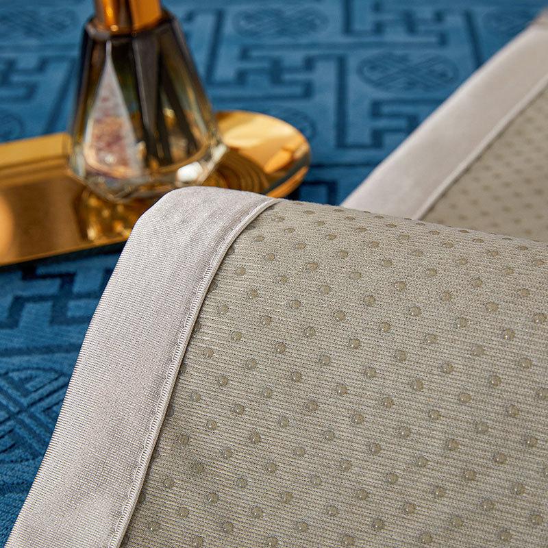 Modern Geometric Pattern Sofa Cover Chenille Sofa Cushion Wear Resistant Universal Sofa Cover Solid Color AntiSlip Couch Cushion