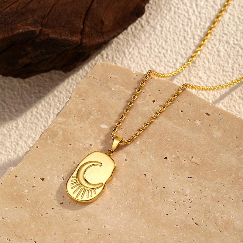 Retro twist chain moon pendant stainless steel necklace women's fashion personality titanium steel electroplated 18K gold jewelry
