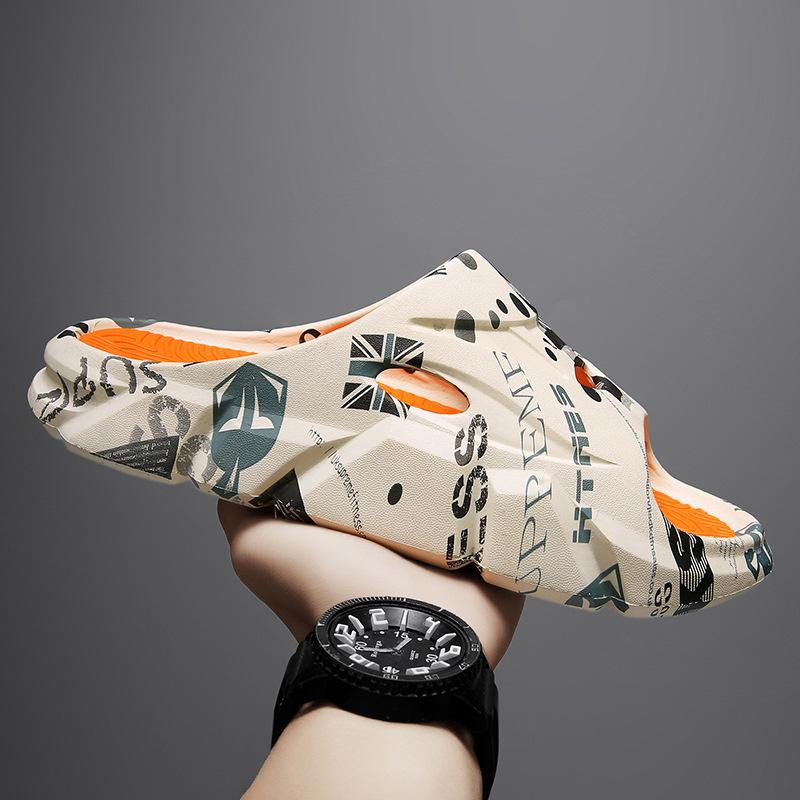 Wearing Men Beach Trendy Casual Slippers for External Wear Outdoor Anti Slip Shoes Wear-resistant and Comfortable Men's Slippers