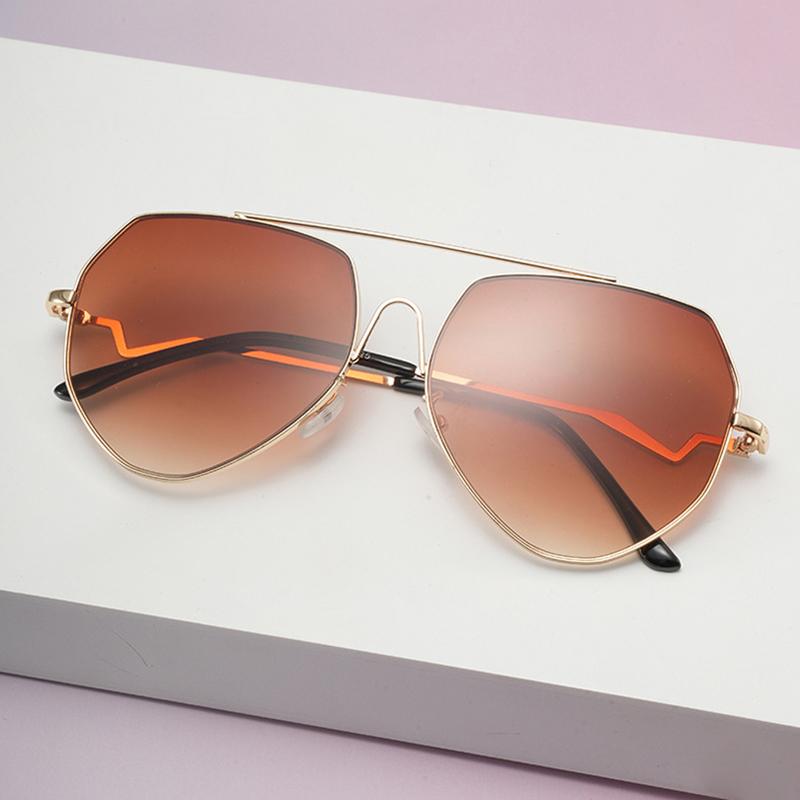 New Vintage polygon Sunglasses Women Men Metal Frame Sun Glasses Female Eyewear metal frame for Male Female Eyeglasses