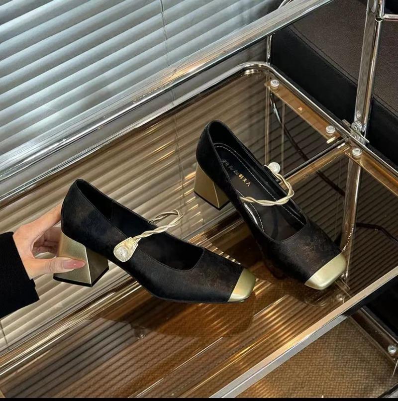 Nova Coleção de Primavera Joom Zone Modelos Quentes Marca Cabeça Quadrada Sapatos Elegantes da Moda de Salto Baixo para Mulheres Sapatos de Salto Alto para Senhoras Sandálias de Salto Médio Sandálias Arrastar