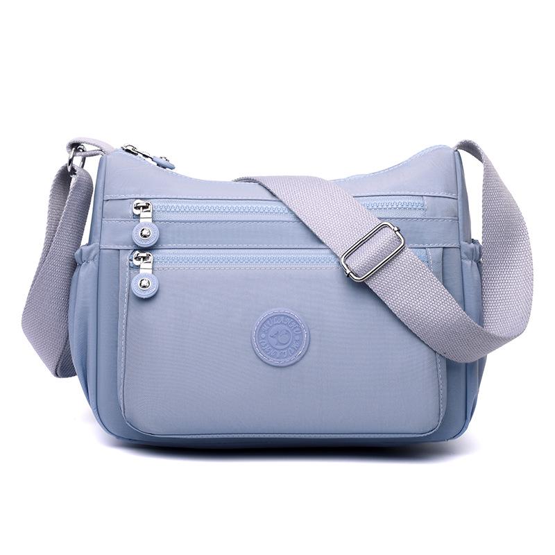 Urban Minimalistische Damen Nylon Umhängetasche - Lässige Bedruckte Kleine Quadratische Tasche für Mittelalte und Ältere