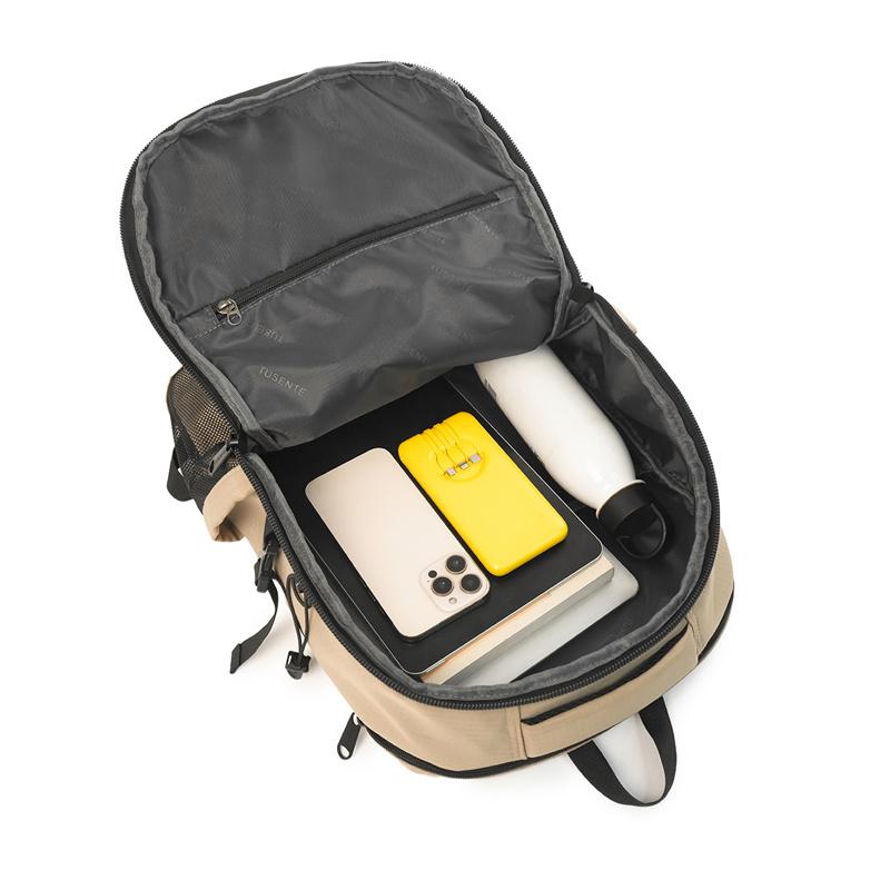 Lightweight Nylon Backpack for Men & Women – Waterproof Outdoor Design with Multiple Pockets, Ideal for Hiking and Travel