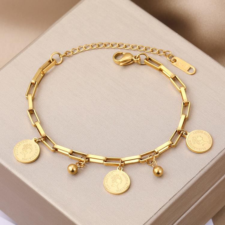 Girls' Party Nightclub Charm King Pendant Round Brand Bracelet Hollow Out Buckle Fashion Tassel Luxury Bracelet