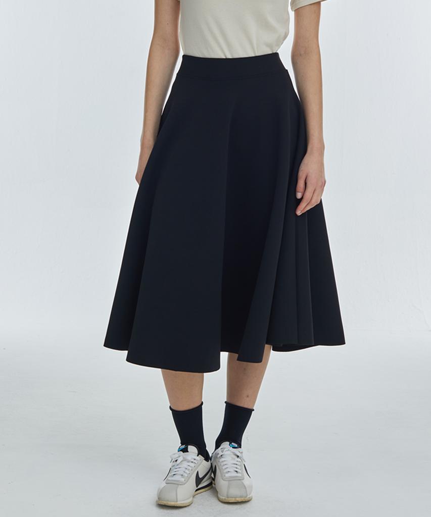Manavis Seven Flare Spandex Long Skirt [Black]