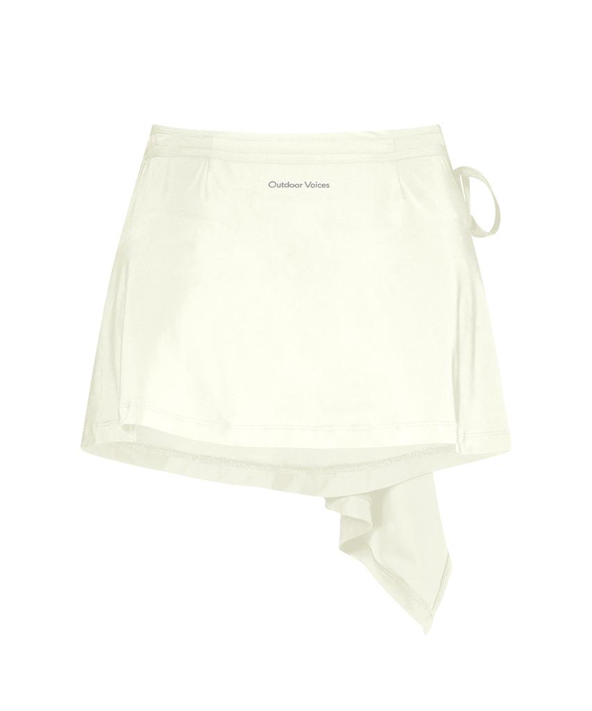 Ausdoeoboiseu (W)Dry Flex Cover-Up Skirt (Ivory)