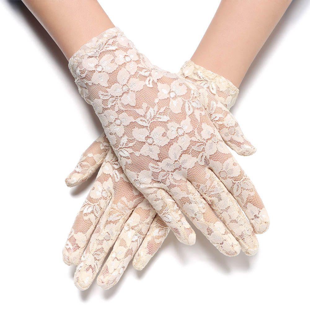 Female Short Driving Sunscreen Gloves UV Protection Gloves Bride Lace Gloves Hollow-Out Mittens