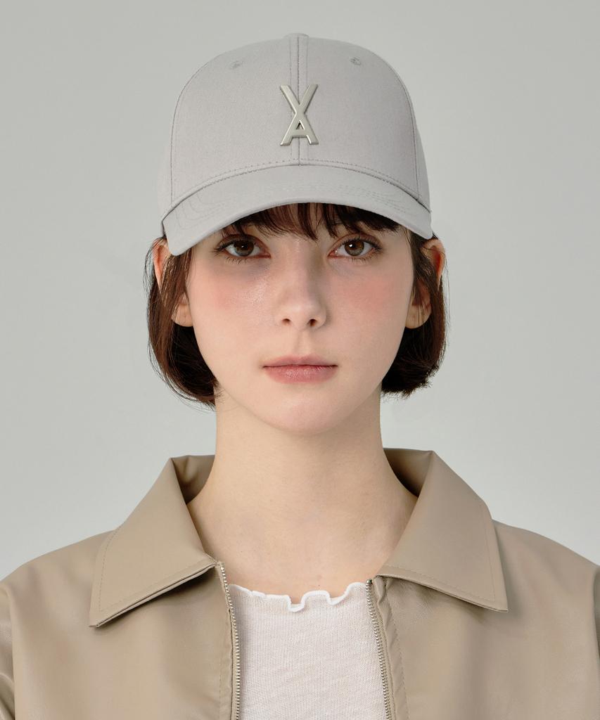 Bajal Va Big Stud Ball Cap Deep Beige