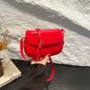 Retro Saddle Bag Single-shoulder Crossbody Bag Fashionable Simple and Artistic Hard-shell Bag for Ladies
