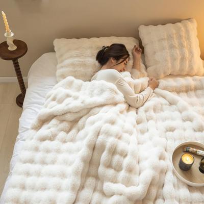 VERILADY Fluffy Blanket, Soft and Fluffy, Warm and Thick for Winter, Washable, Stylish, Anti-Static, and Warm (160x200cm, White)