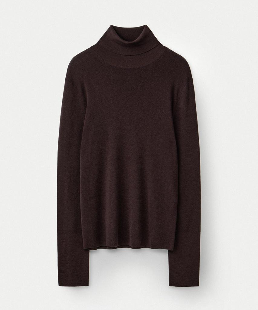 UMARMUNG Weightless Wool Turtle Neck Pullover_Mahogany