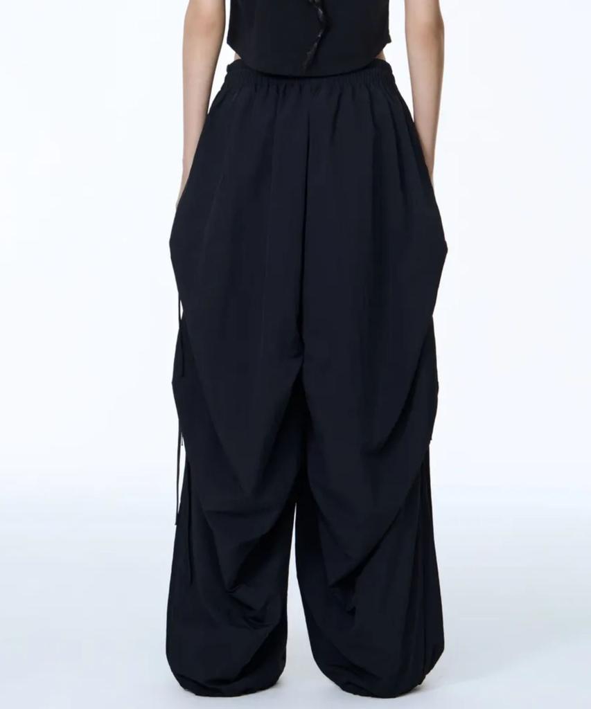 71TO96 Girdle Skirt Silhouette Pants (Black)