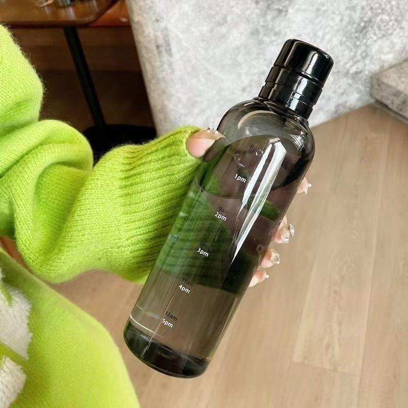 750Ml Water Bottle, Leak-Proof, Graduated, Can Be Used As A Juice Bottle, Transparent Tea/Coffee Cup, Suitable For Students