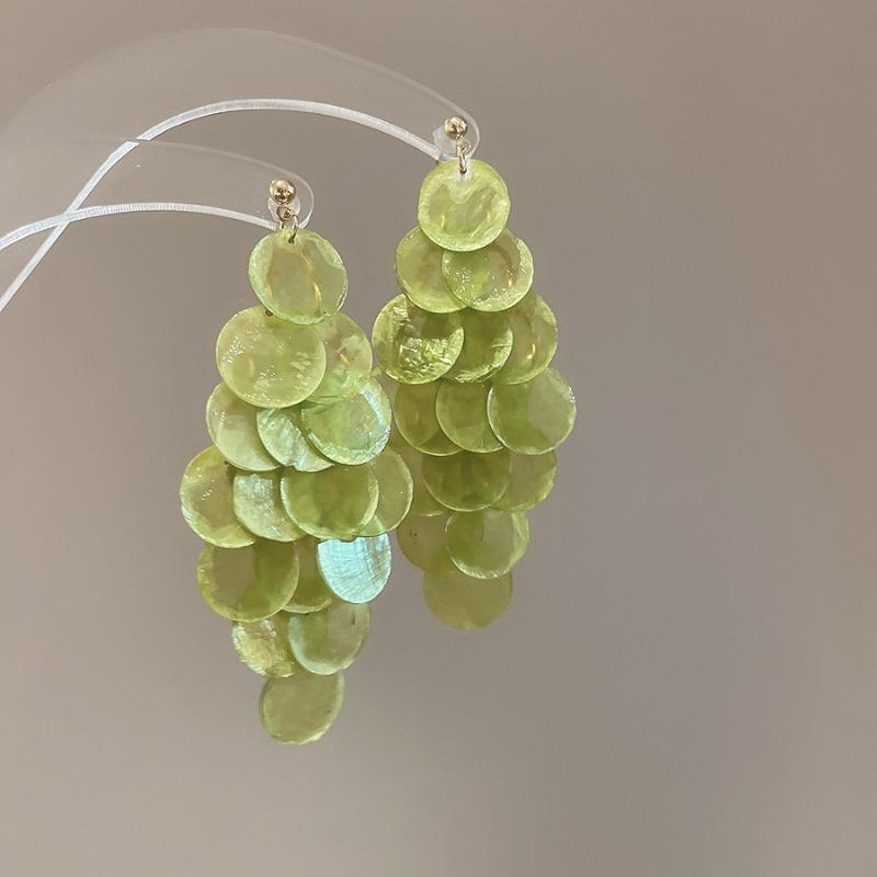 Silver Needle Round Shell Fringed Earrings Seaside Vacation Style Temperament Earrings Fashion High Sense Versatile Earrings Wholesale