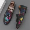 Luxus Designer Neue Mischfarbe Leder Schuhe Herren Spitze Quasten Mokassins Hochzeitskleid Formelle Schuhe Sapatos Tenis Masculino