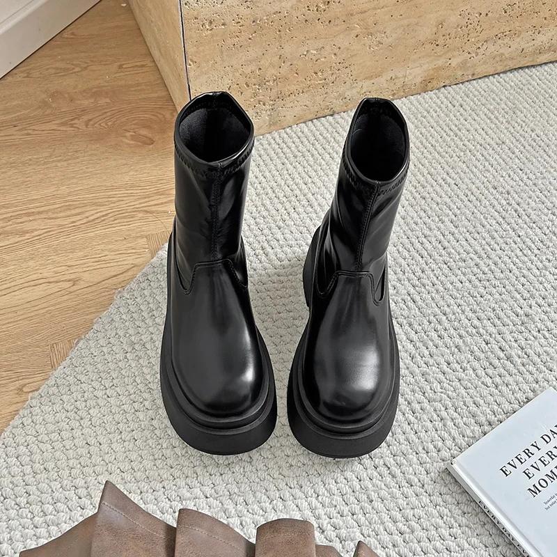 Winter Platform Dames Moderne Enkellaarsjes Mode Slip On Korte Booties Dames Beknopt Vierkante Hakken Schoenen