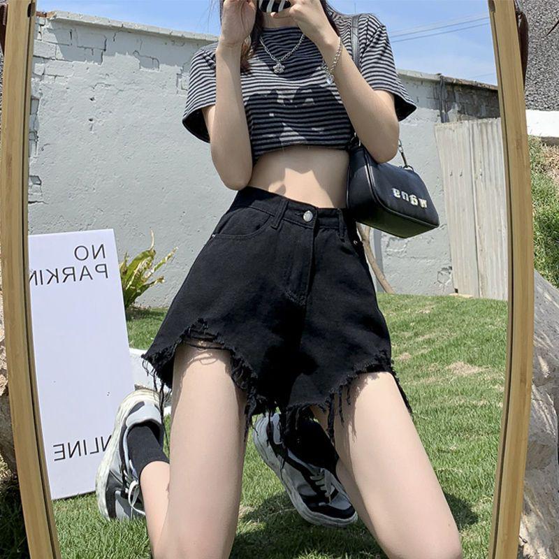 2026 Women's Retro High-Waisted Denim Shorts - Loose Mid-Length, Wide-Leg Style
