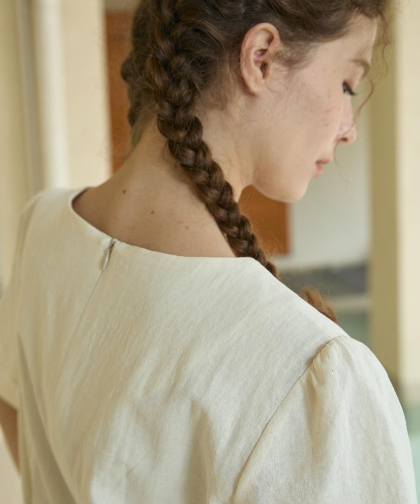 Wioi Linen Shirring Dress_Beige